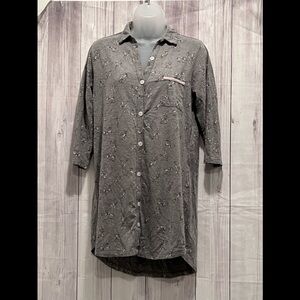LAURA ASHLEY womens pajama shirt / size M